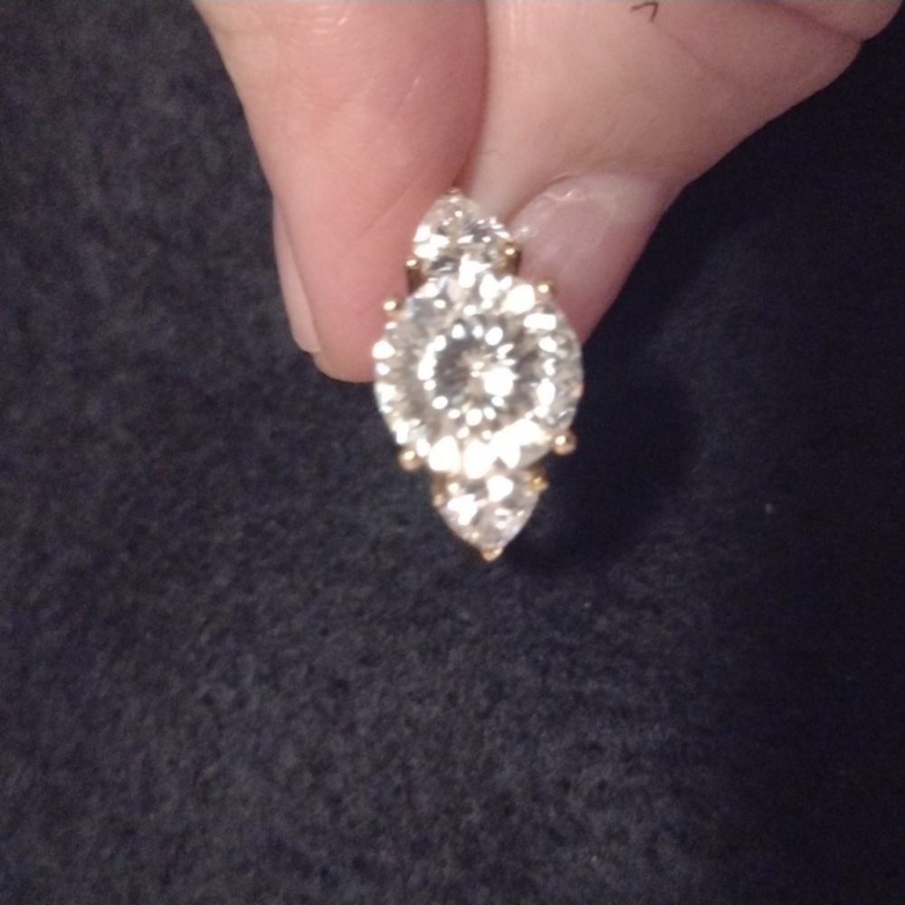 Moisinette ring 4.4 ctw set on 10k gold. Size 8.